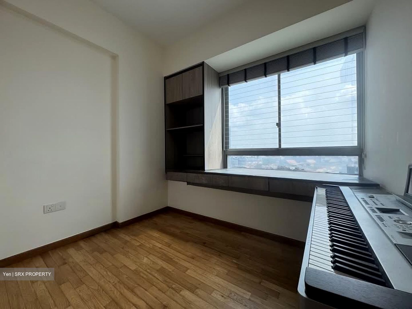 Coralis (D15), Condominium #586719801